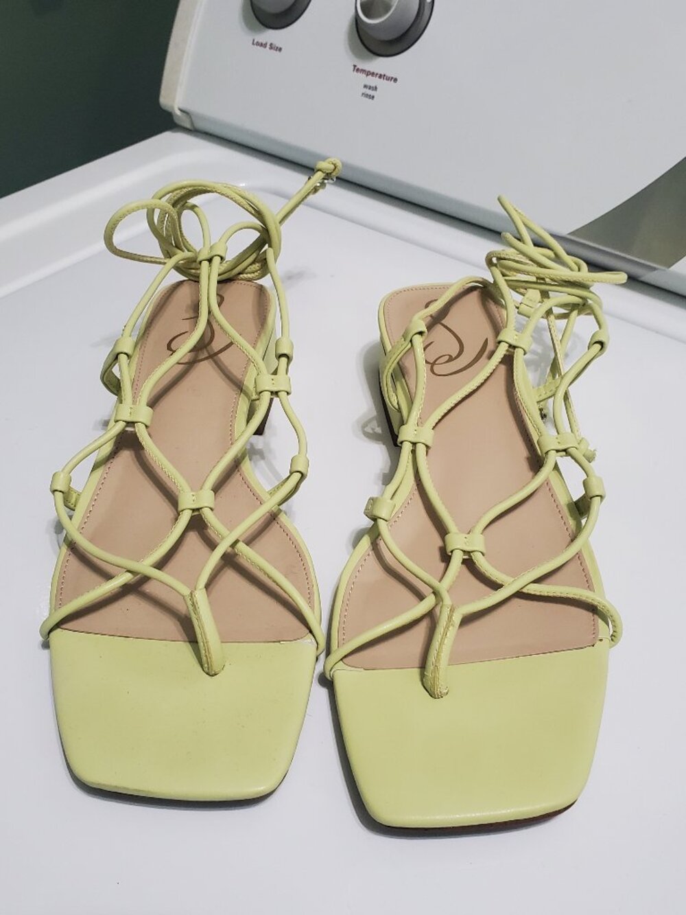 Sam Edelman Women's Daffy Heeled Sandals in Kiwi | 8.5 - Picture 2 of 7